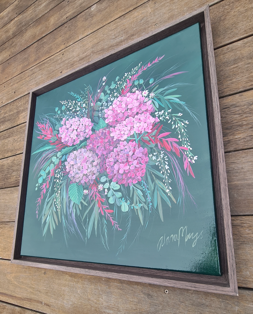 Hydrangea Floral Arrangement - ORIGINAL