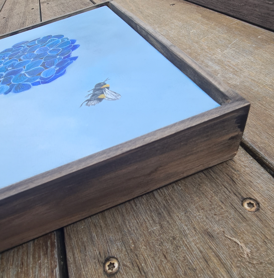 Hydrangea & Bee - ORIGINAL